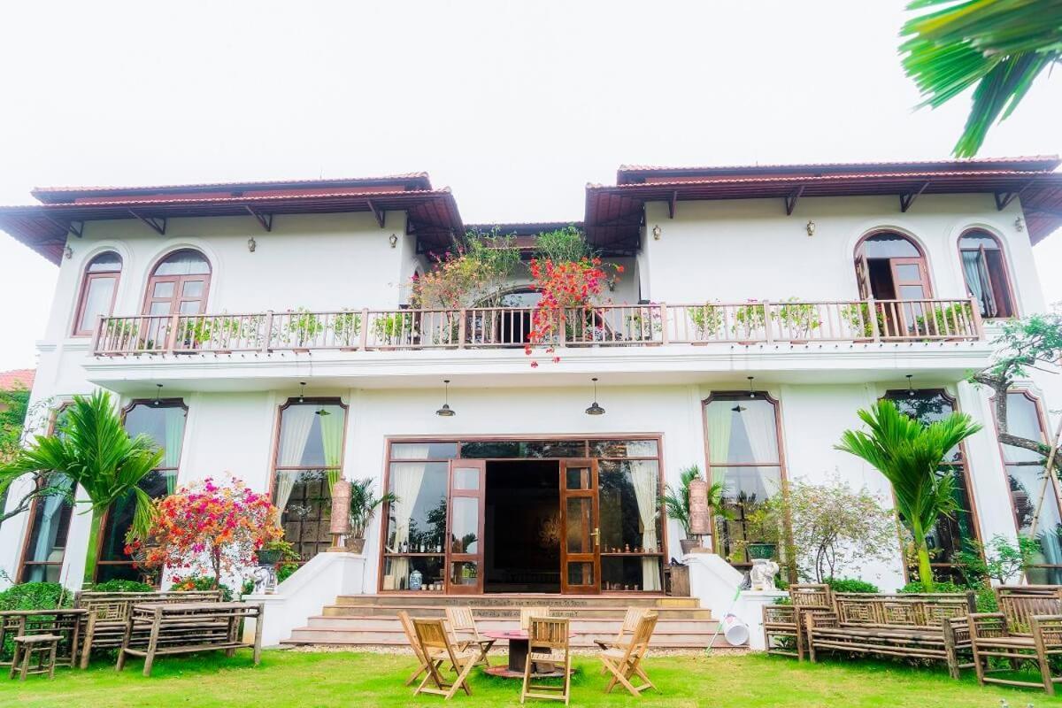 Nha Duoi Son Tay Exterior photo